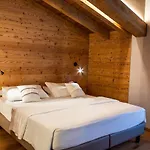 Maison Bionaz Luxury & Sport 招待所 4*