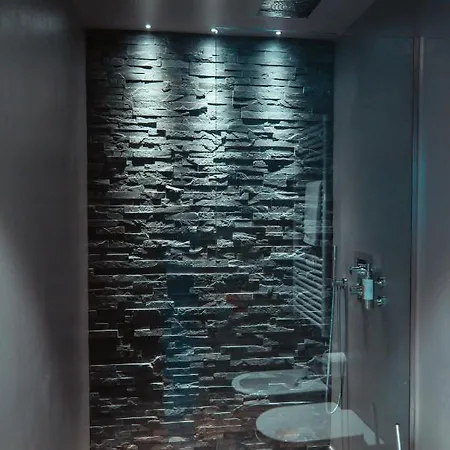 Affittacamere Maison Bionaz Luxury & Sport 4*